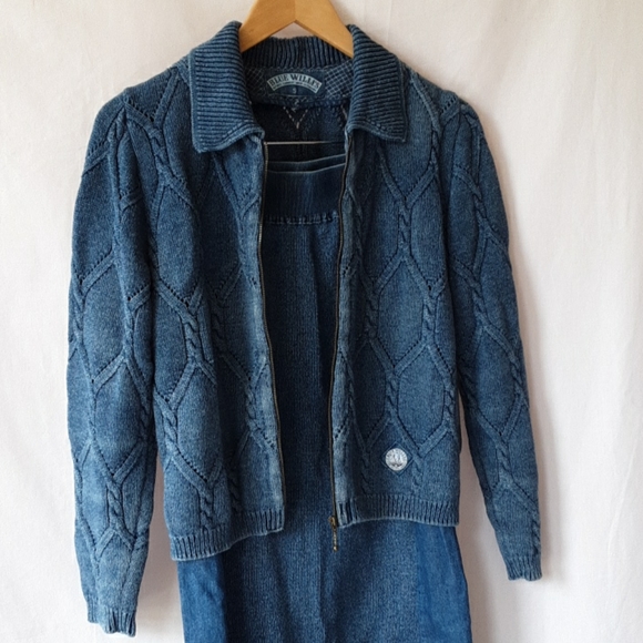 Blue Willi's Skirt & Sweater - Picture 2 of 8